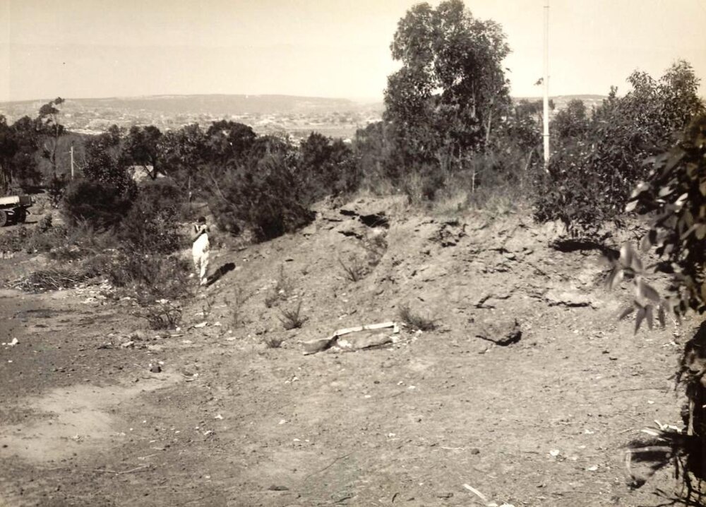 Gravel Pit at Frenchs Forest Road, Seaforth, 27th August 1947