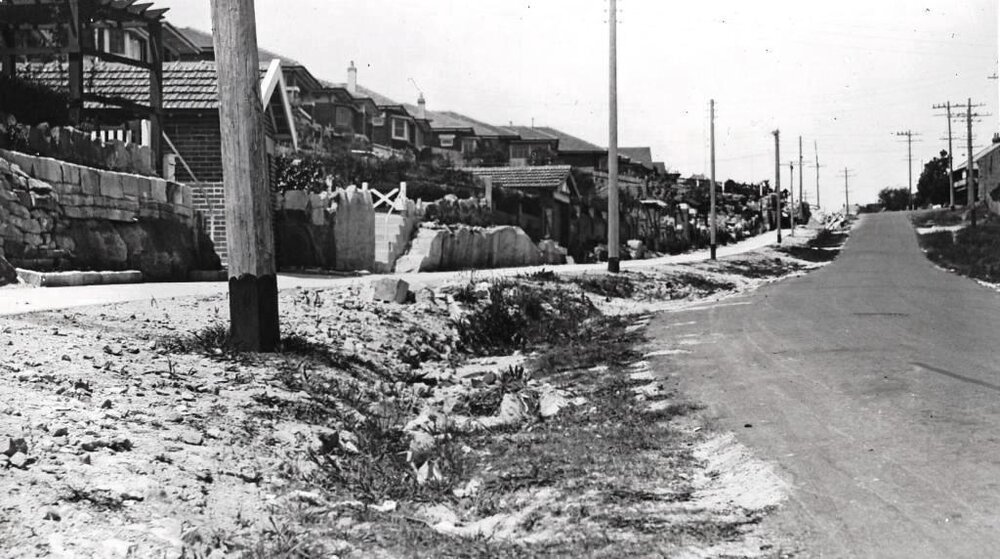 Griffiths Street looking east to Cohen Street, Fairlight, 22nd October 1931