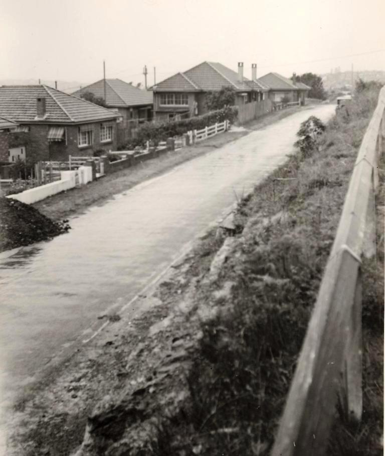 Griffiths Street looking east to Woodlands Street, Fairlight, January 1953