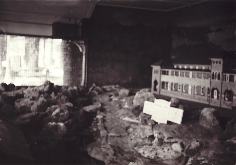 Interior of the 1929 Wishing Well Shelter Shed, Manly, c1950s
