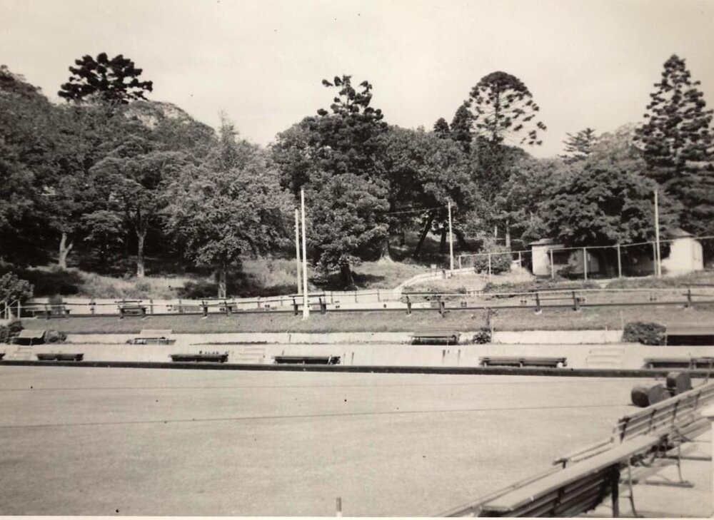 Ivanhoe Park and Manly Bowling Club, Manly, February 1952