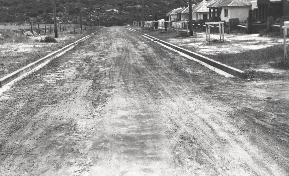 Kempbridge Avenue north end, Seaforth, 26th January 1939