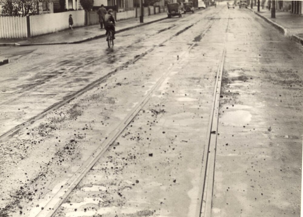 Pittwater Road, Manly, at Smith Street, 7th May 1940