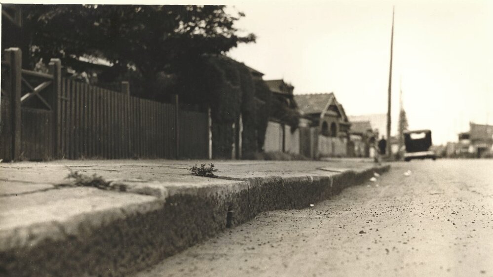 Pittwater Road, by Rolfe Street, Manly, 1940