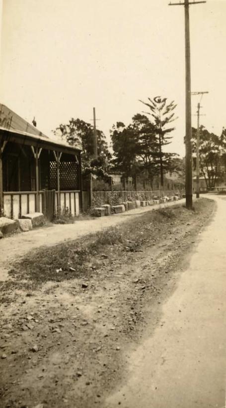 Pittwater Road  near Keirle Park, Manly, 20th October 1941
