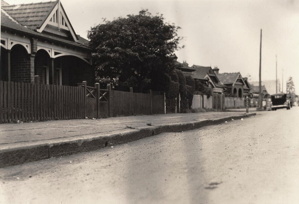 Pittwater Road opposite Rolfe Street, Manly, 20th October 1937