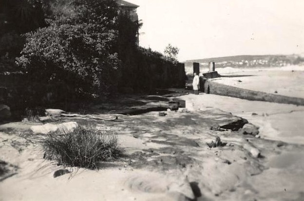 Queenscliff Lagoon outlet e, Queenscliff, 1956