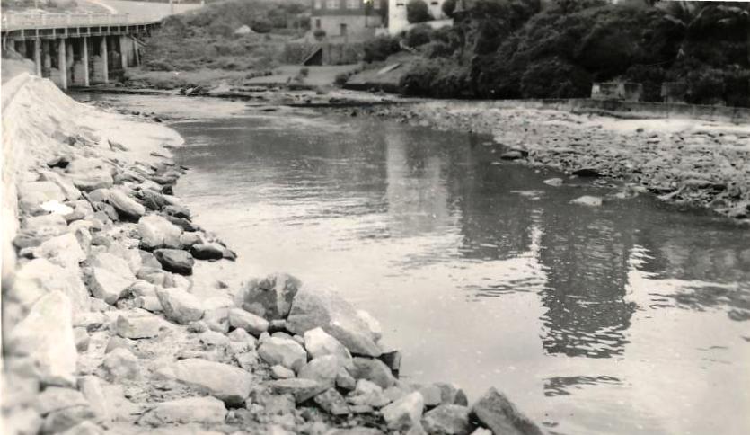 Queenscliff Lagoon outlet m, Queenscliff, 1956