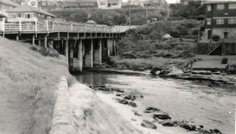 Queenscliff Lagoon outlet o, Queenscliff, 1956