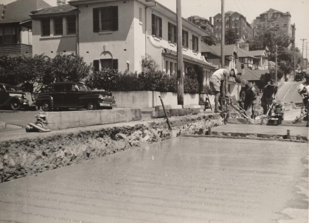 Reconstructing Sydney Road in concrete, Manly, February 1950