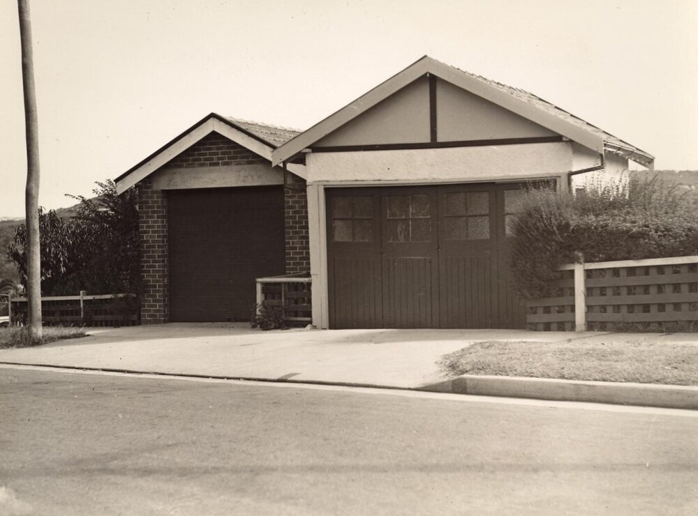 Rosedale Avenue garages,  Fairlight, 19th March 1941