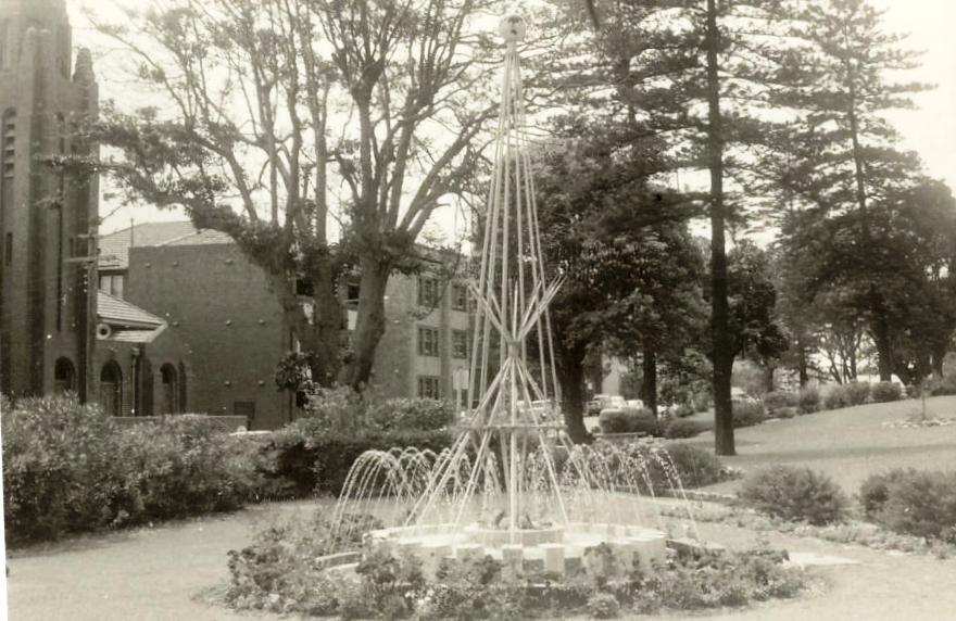 Rotary fountain, Gilbert Park, Manly, 1963