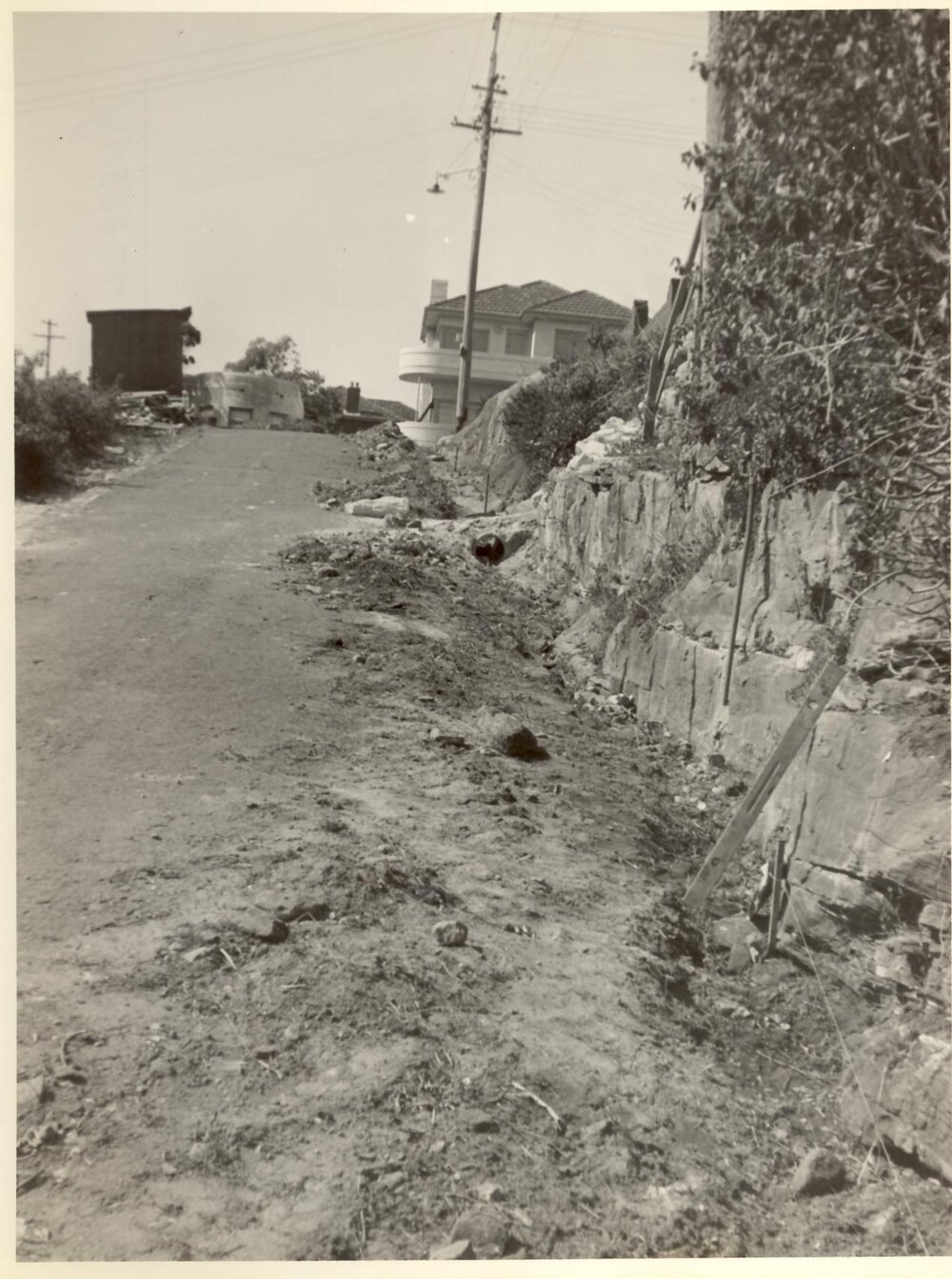 Russell Street roadside construction works, Clontarf, 30th January 1954