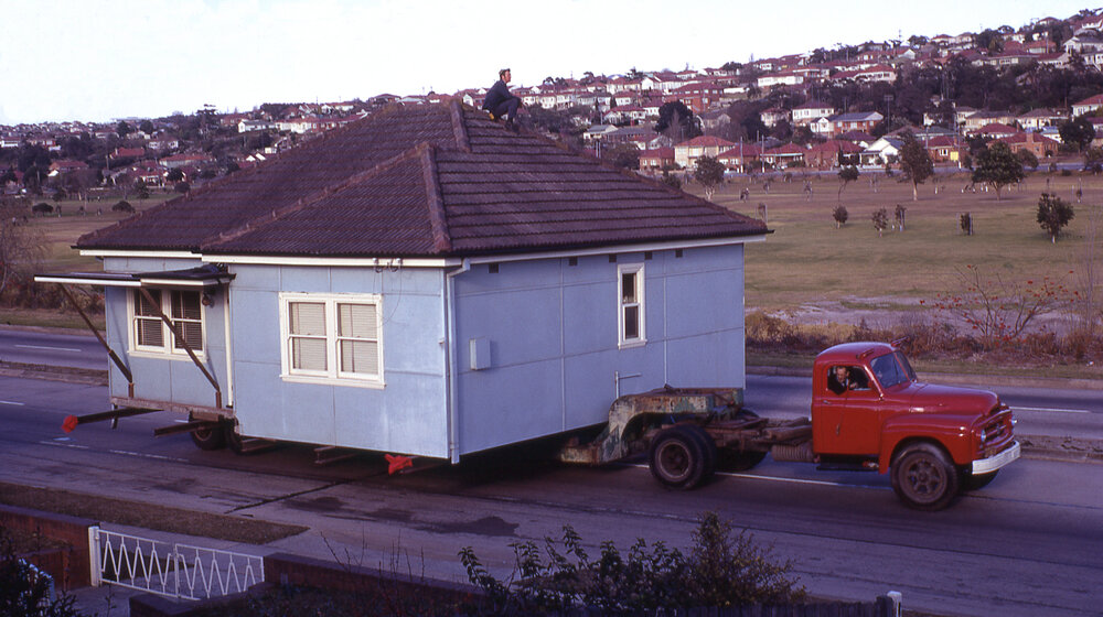A house being transported northwards on Pittwater Road, 1970