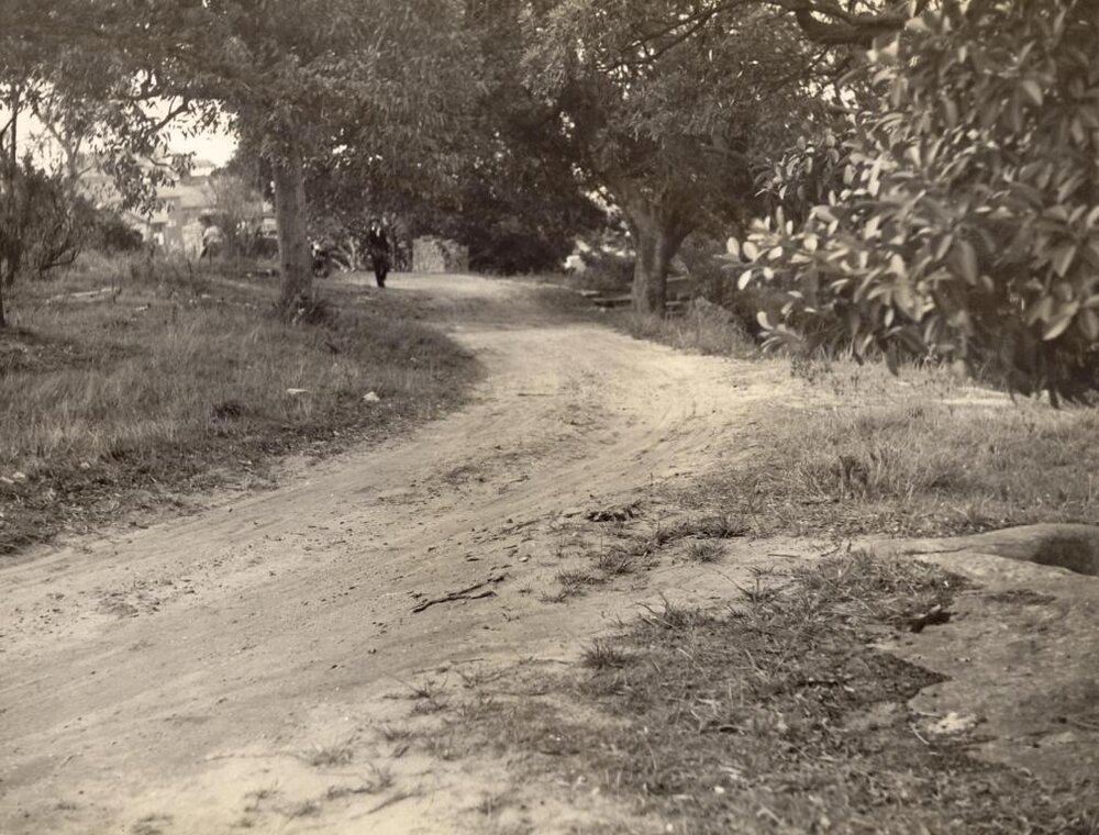 Tower Street looking to Sydney Road, Manly, 18th April 1940