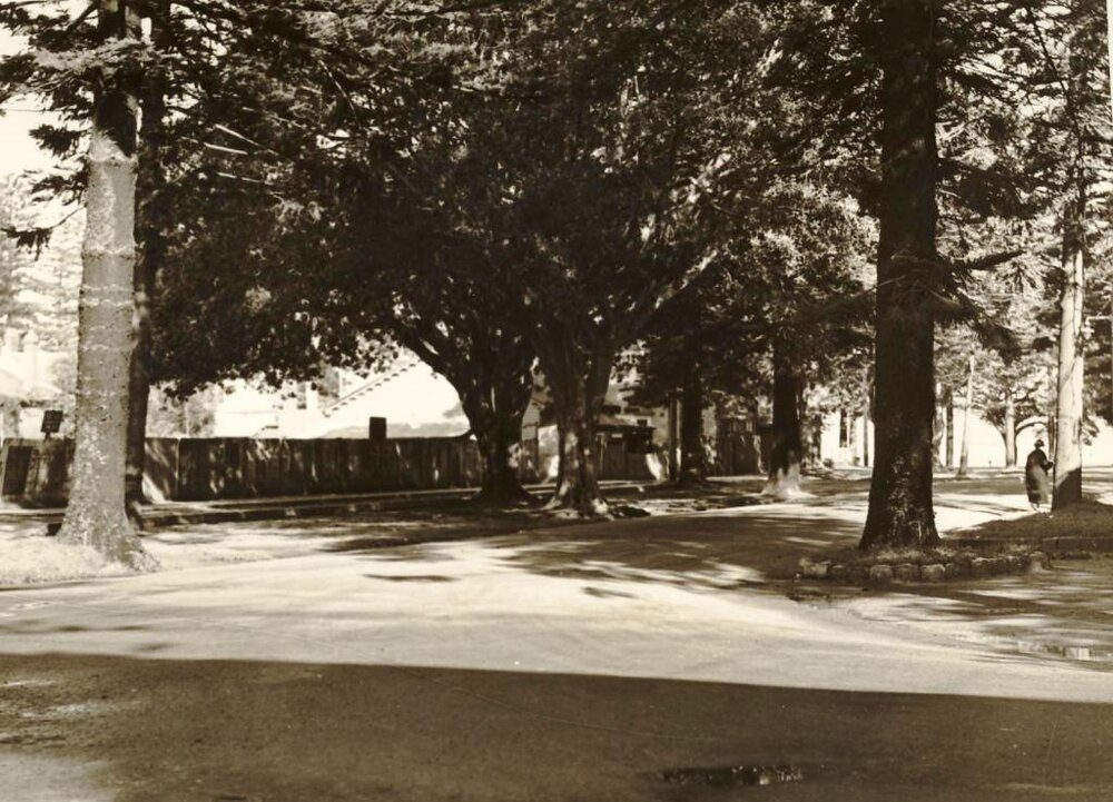 Victoria Parade corner Darley Road, Manly, 1st July 1937