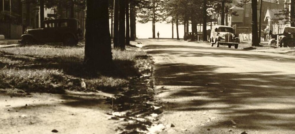 Victoria Parade near Darley Road, Manly, 1st July 1937 