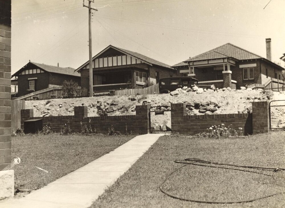 Violet Street Mrs May's property , Balgowlah, 25th November 1937