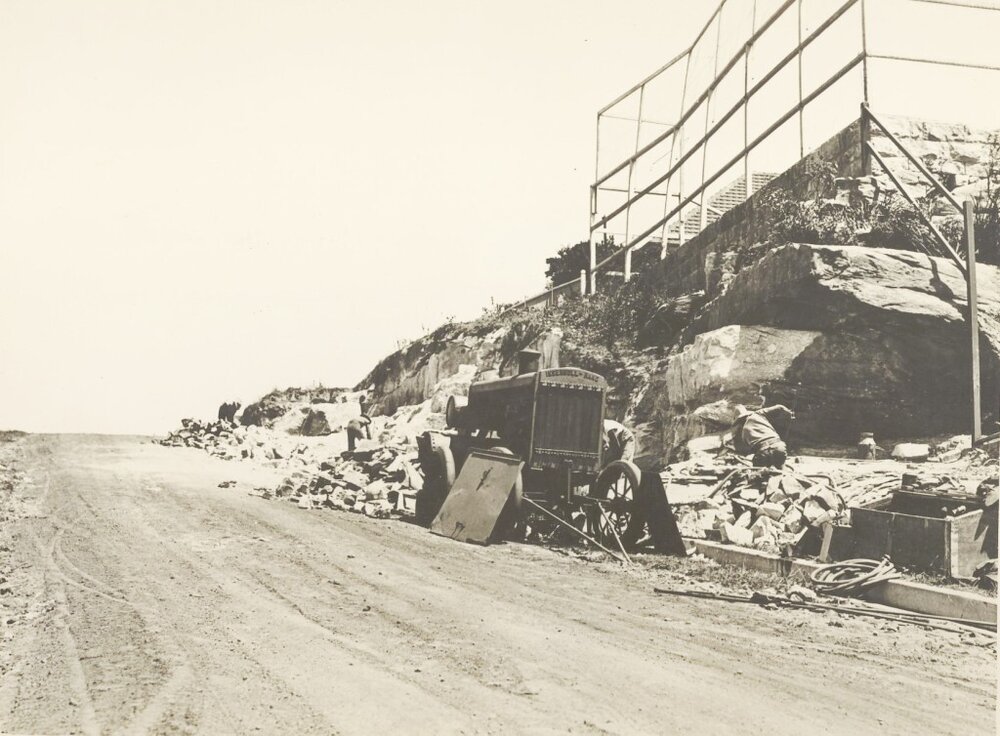 White Street north side, Ingersoll-Rand machine, Balgowlah, 2nd February 1932