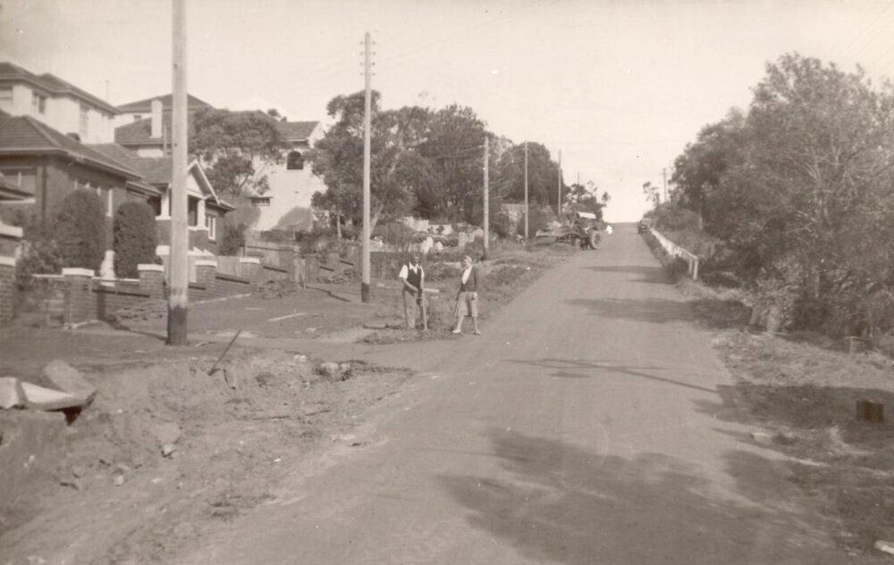 Woodland Street between beach and New Street, Balgowlah Heights, 1953