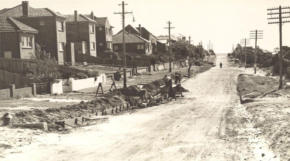 Woodland Street north from Ernest Street, Balgowlah Heights, 11th August 1942