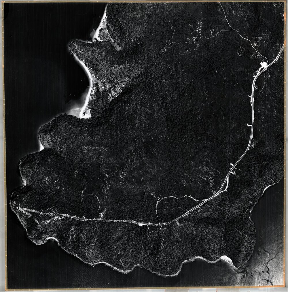 Aerial photograph of Commodore Heights, West Head, Mackerel Beach, Currawong, 1965