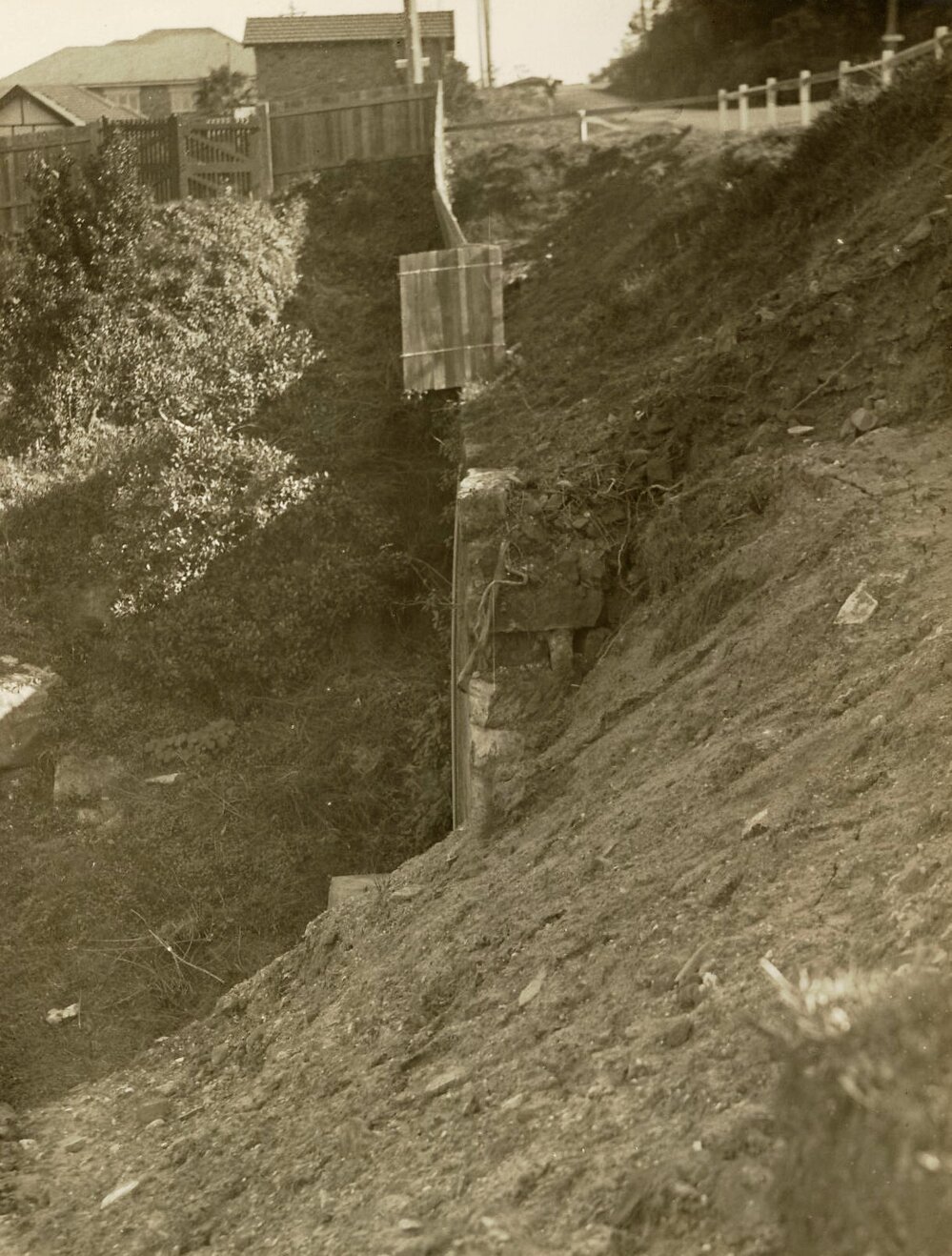Construction continues with earthworks at unidentified site, c1940s