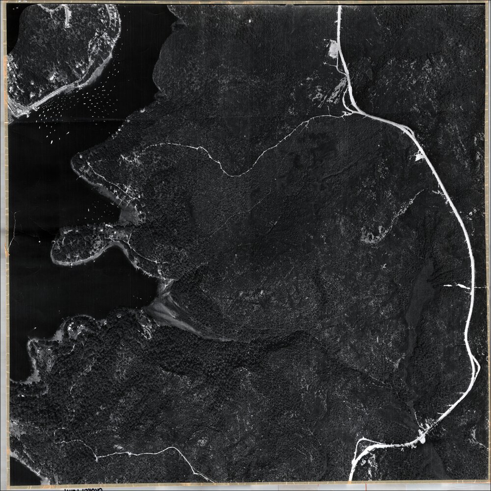 Aerial photograph of Church Point, Elvina Bay, McCarrs Creek, Lovett Bay, 1965