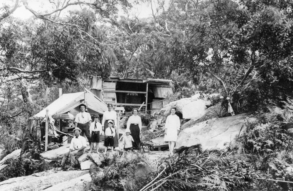Osborne family Christmas camp 62 Alexander Street Collaroy
