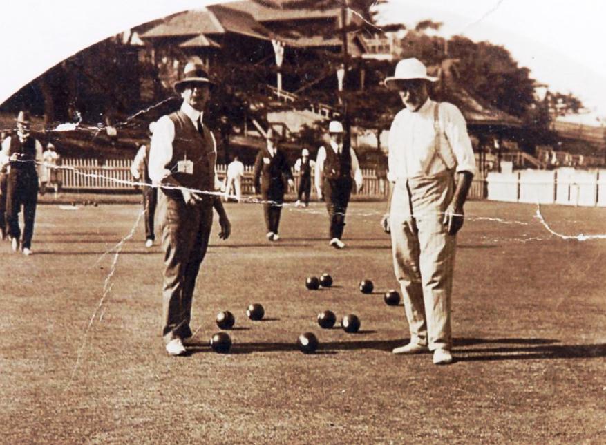 Leon Ferret, right, Manly Bowling Club, c1920