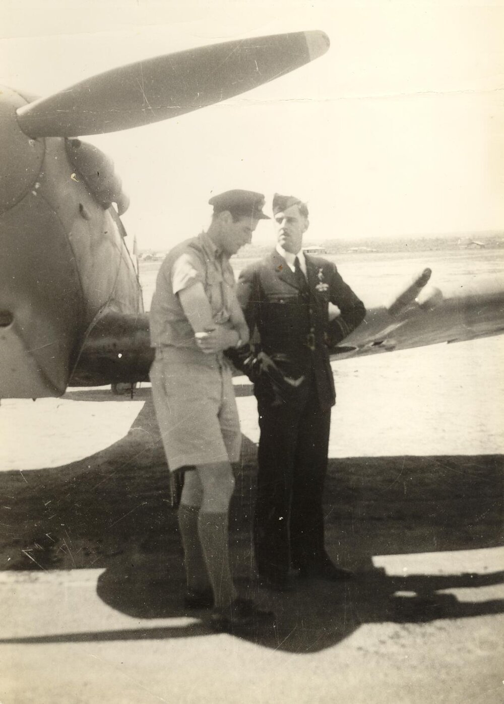 Ray Thorold-Smith, Bankstown Airport, c1942