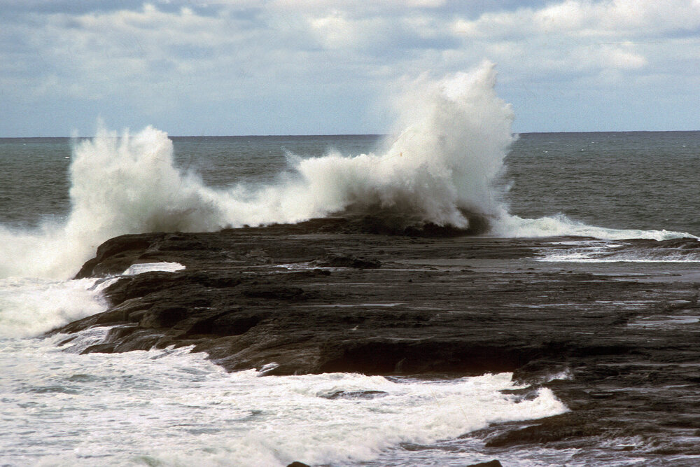 Cross Waves Over Pulpit Rock, Gerroa, 1986
