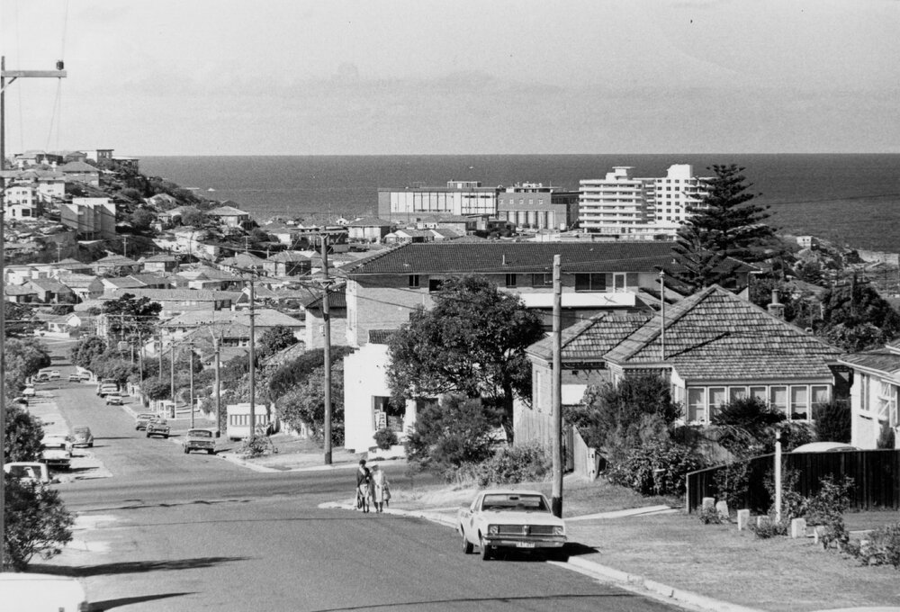 View looking down Soldiers Avenue, Freshwater, 1972