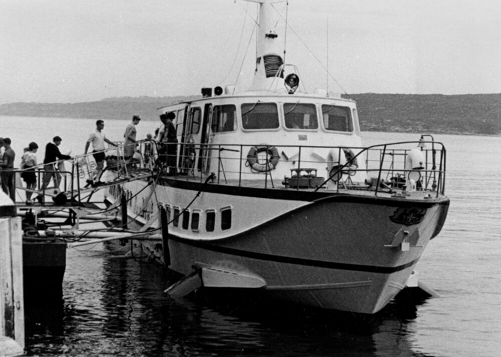 Passengers boarding the Fairlight Hydrofoil at Manly Wharf, Manly, c1967-1973