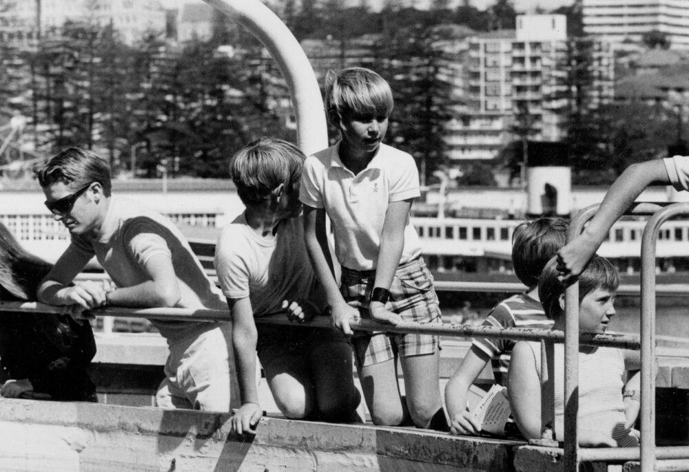 People looking over the railing at the top of Marineland, Manly, c1967&ndash;1973