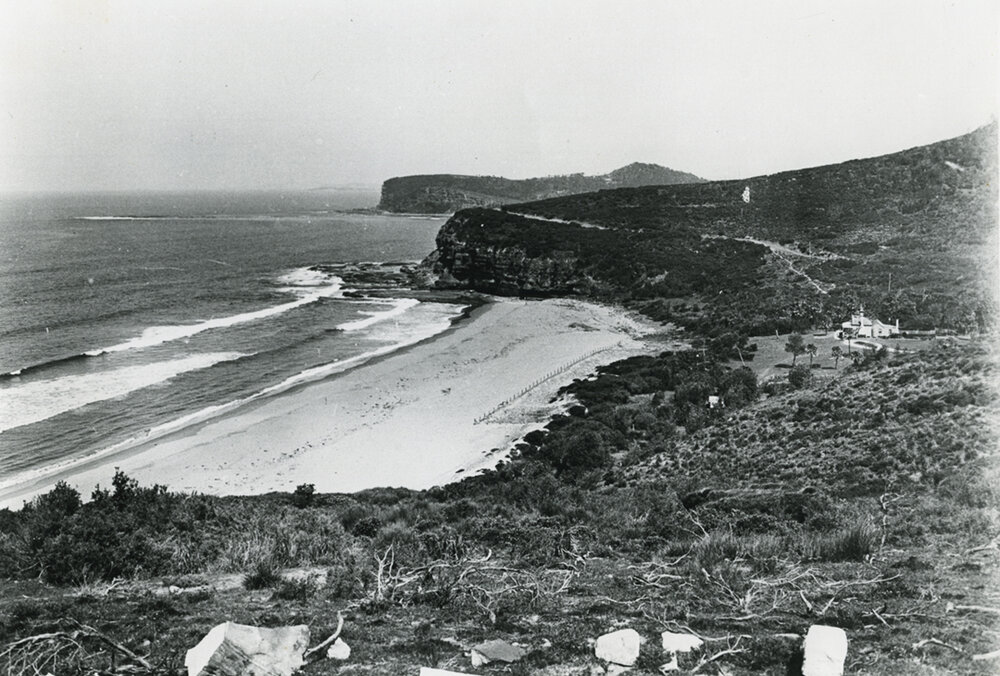 Bilgola Beach showing Bilgola House, c1920s 