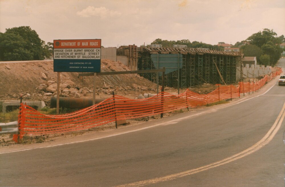 Bridge construction at Burnt Bridge Creek, North Balgowlah, 1984