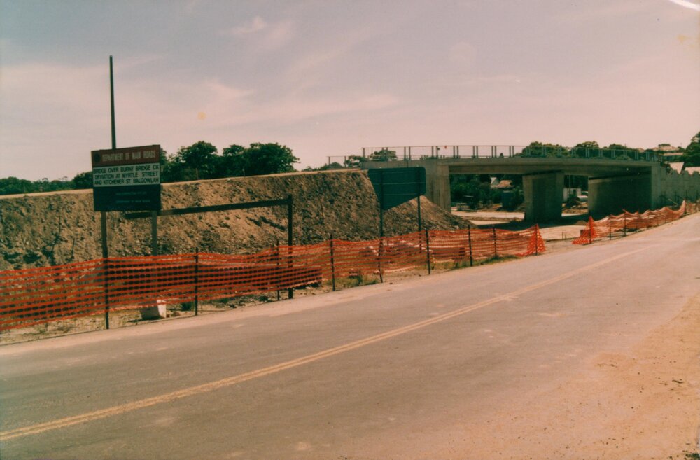 Bridge construction at Burnt Bridge Creek, North Balgowlah, 1984