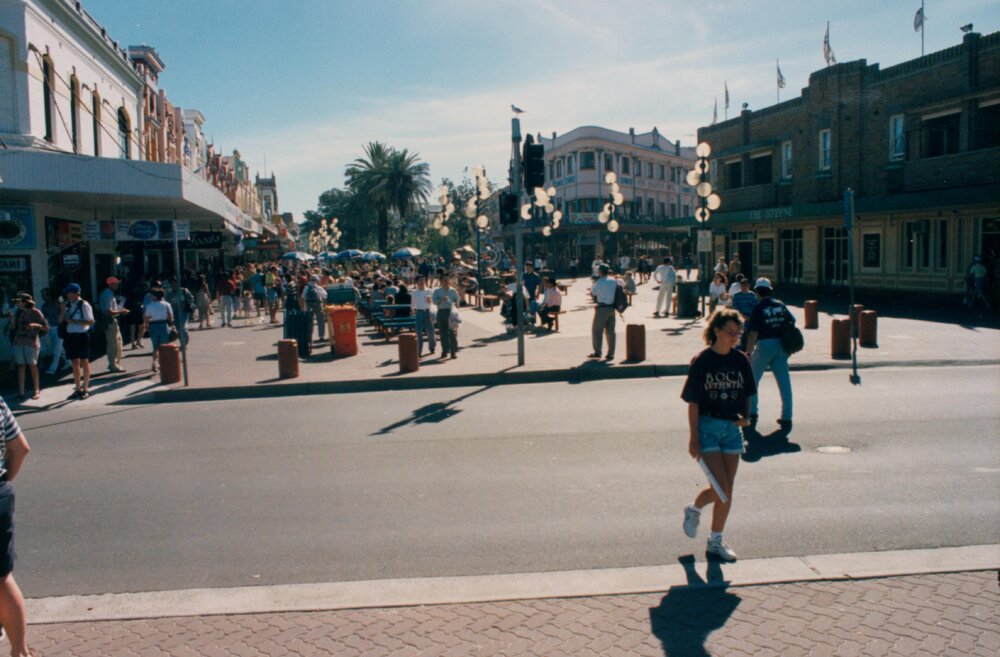 The Corso street scene near The Steyne, Manly, 1993