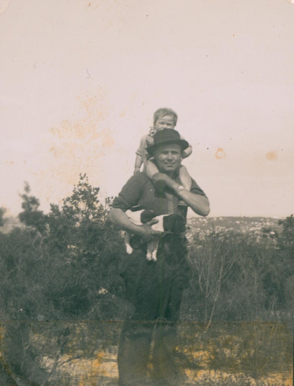 Willem van der Pot with daughter Jenny at 34 Boomerang Road, Collaroy Plateau, c1946