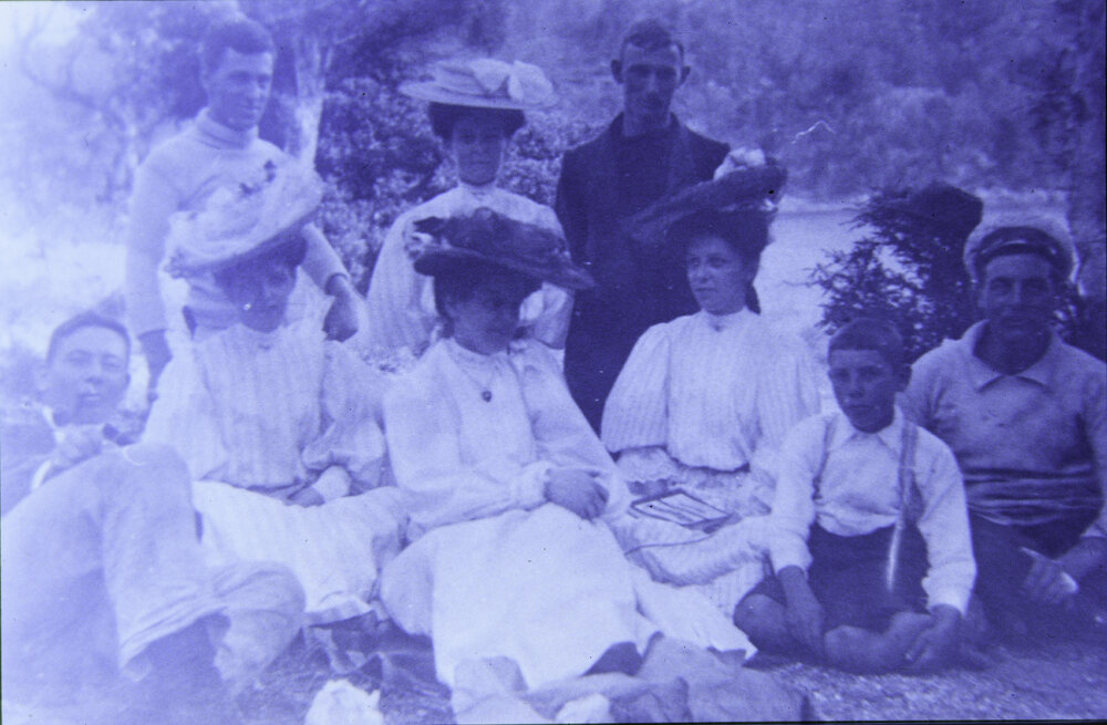 Picnic at Pittwater, Bayview, c1890s