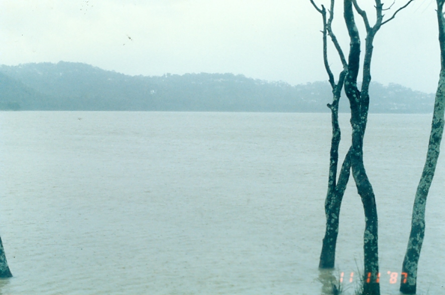 Middle Creek flooding, Narrabeen Lagoon 1987