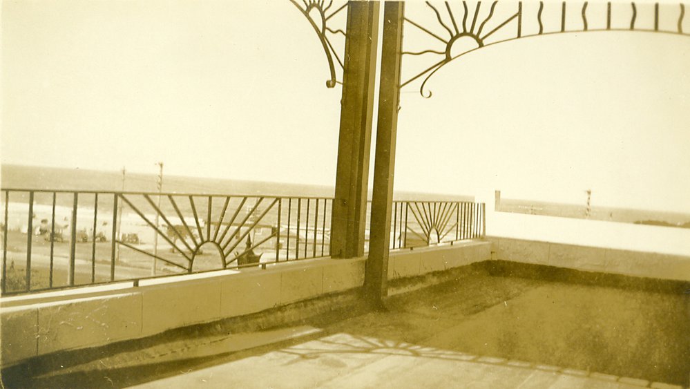Verandah, 8 Eastbank Avenue, Collaroy