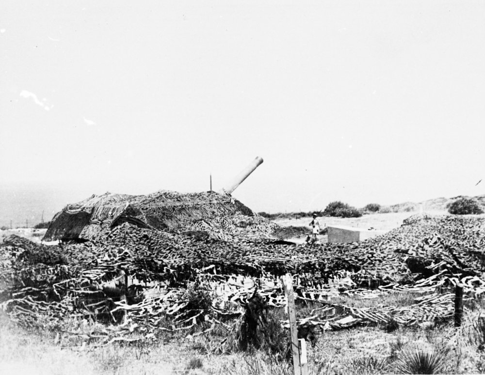 Artillery gun at North Head.