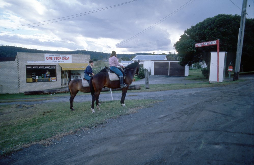 Horseriding, Warriewood Valley