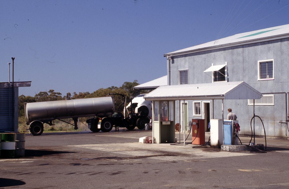 Warringah Shire Council sullage tanker
