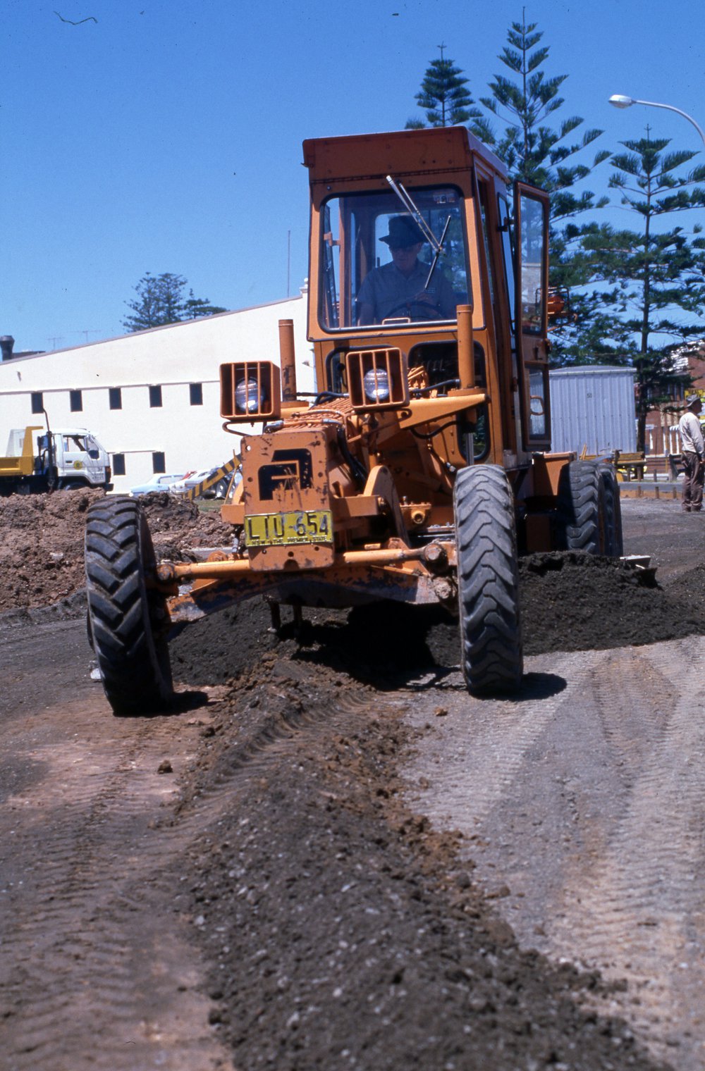 Warringah Shire Council grader, Collaroy Beach carpark