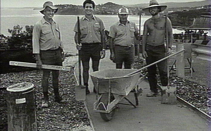 Constructing Bicentennial Coastal Walk and wetlands