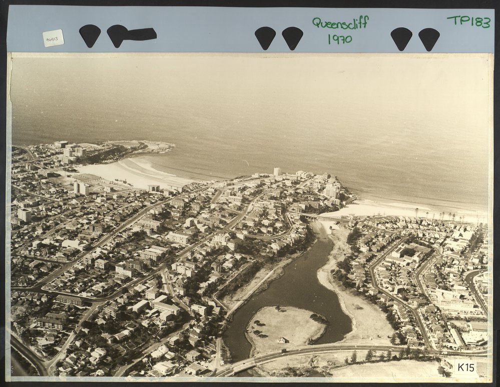Aerial view of Queenscliff, Manly Lagoon and Freshwater