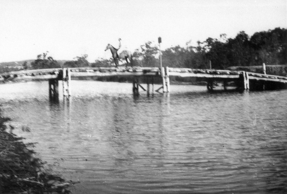 Old Middle Creek Bridge, Narrabeen Lagoon